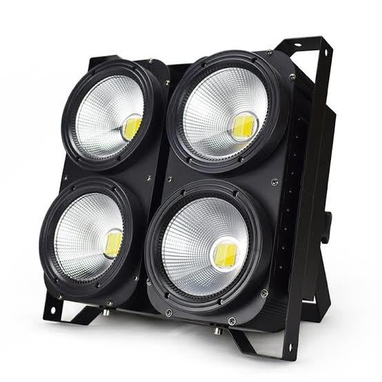 KAVA 4 x 100W Molfase Led Blinder Işık
