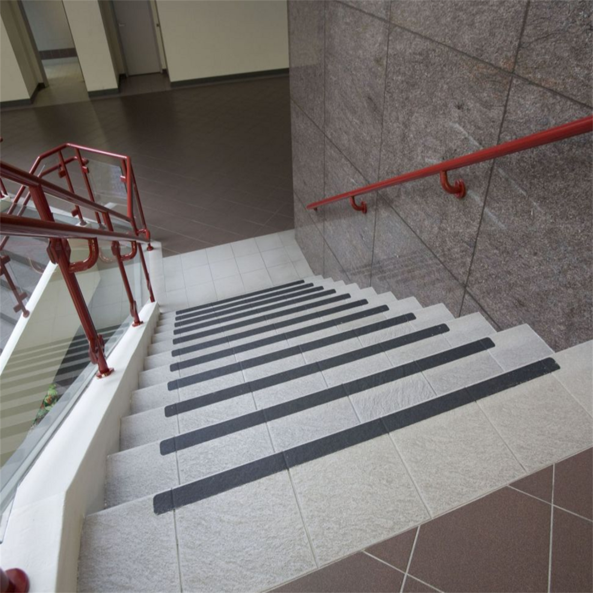 3M™ Safety-Walk™ 610 Kaydırmaz Siyah Bant