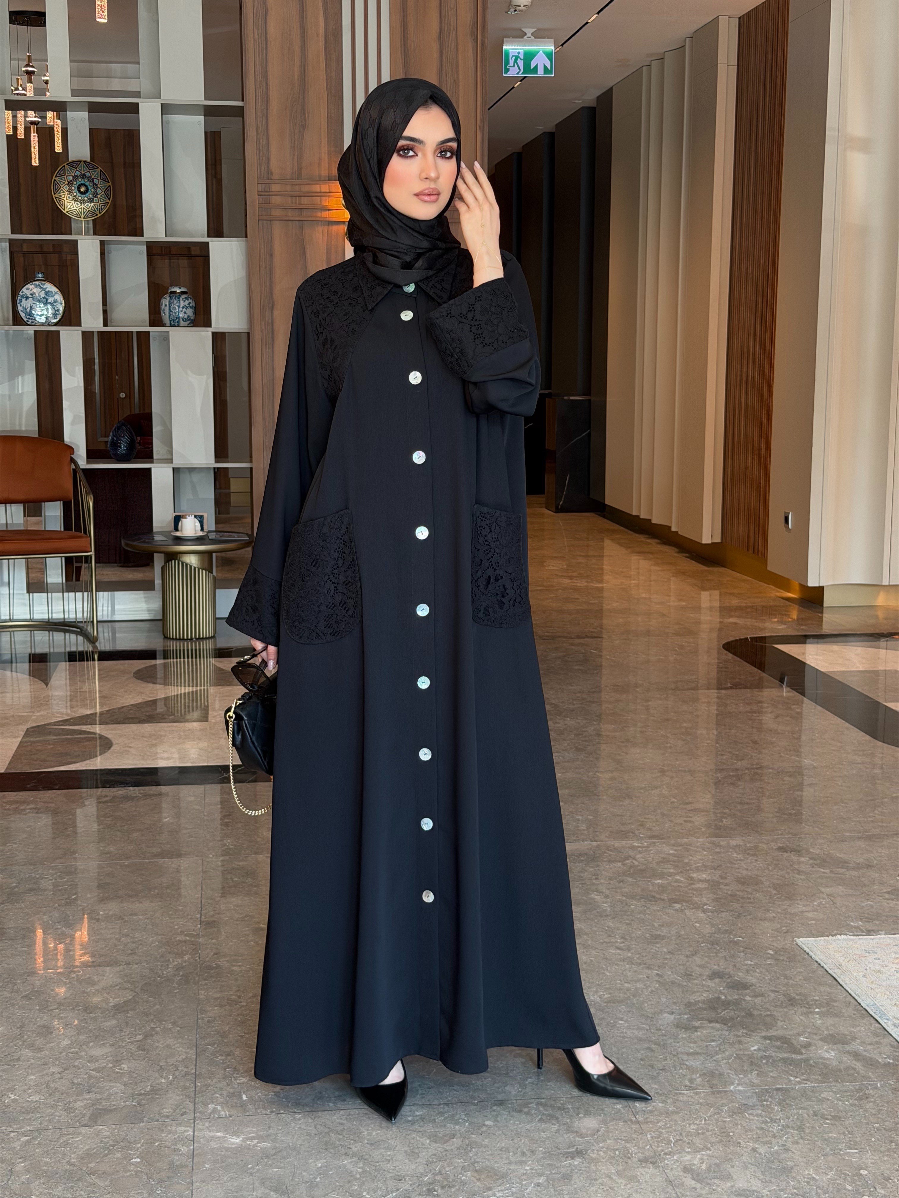Nur Abaya Siyah