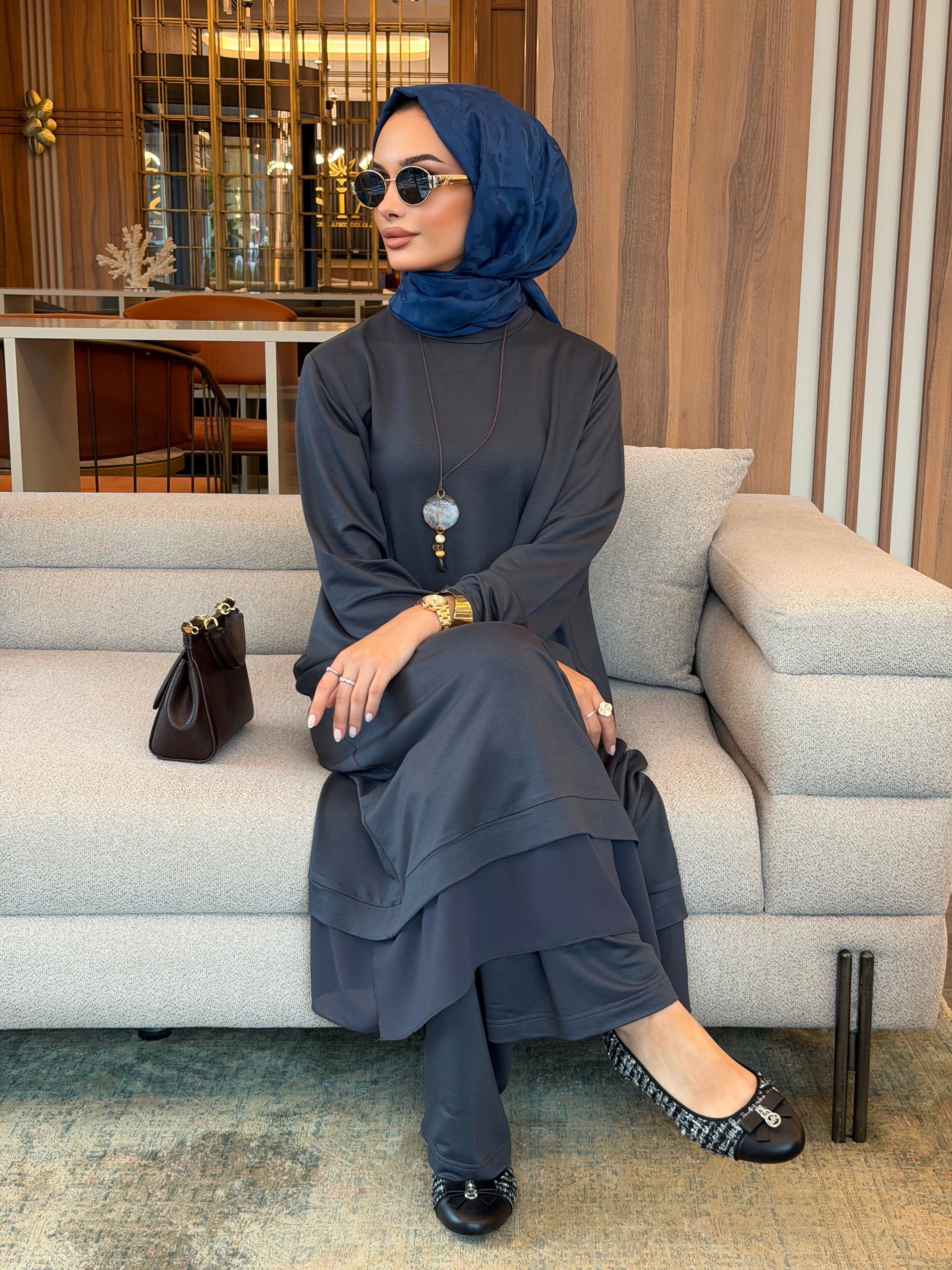 Yüsra Takım Gri