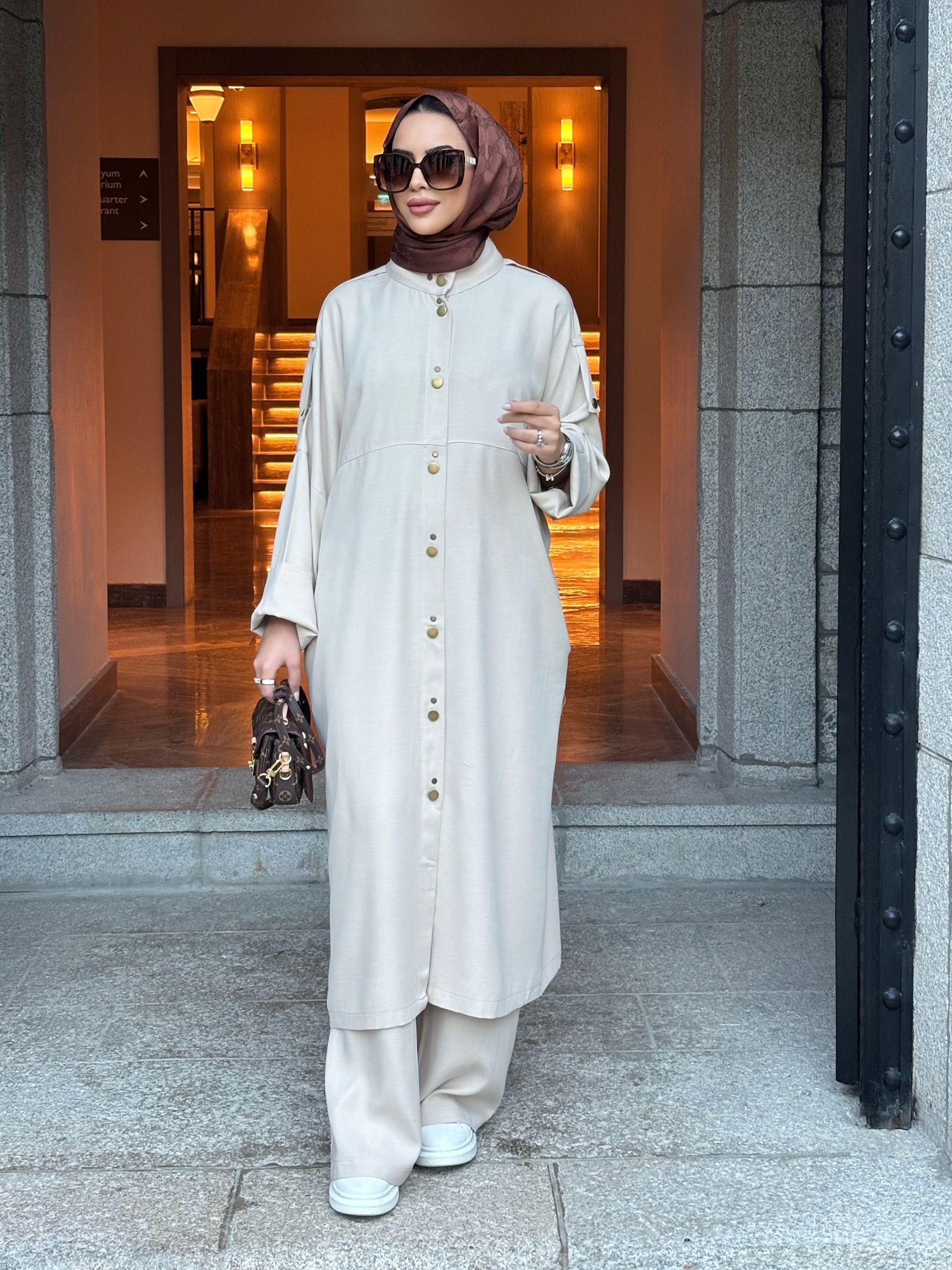 Çıtçıt Ve Rivet Detaylı Takım Taş