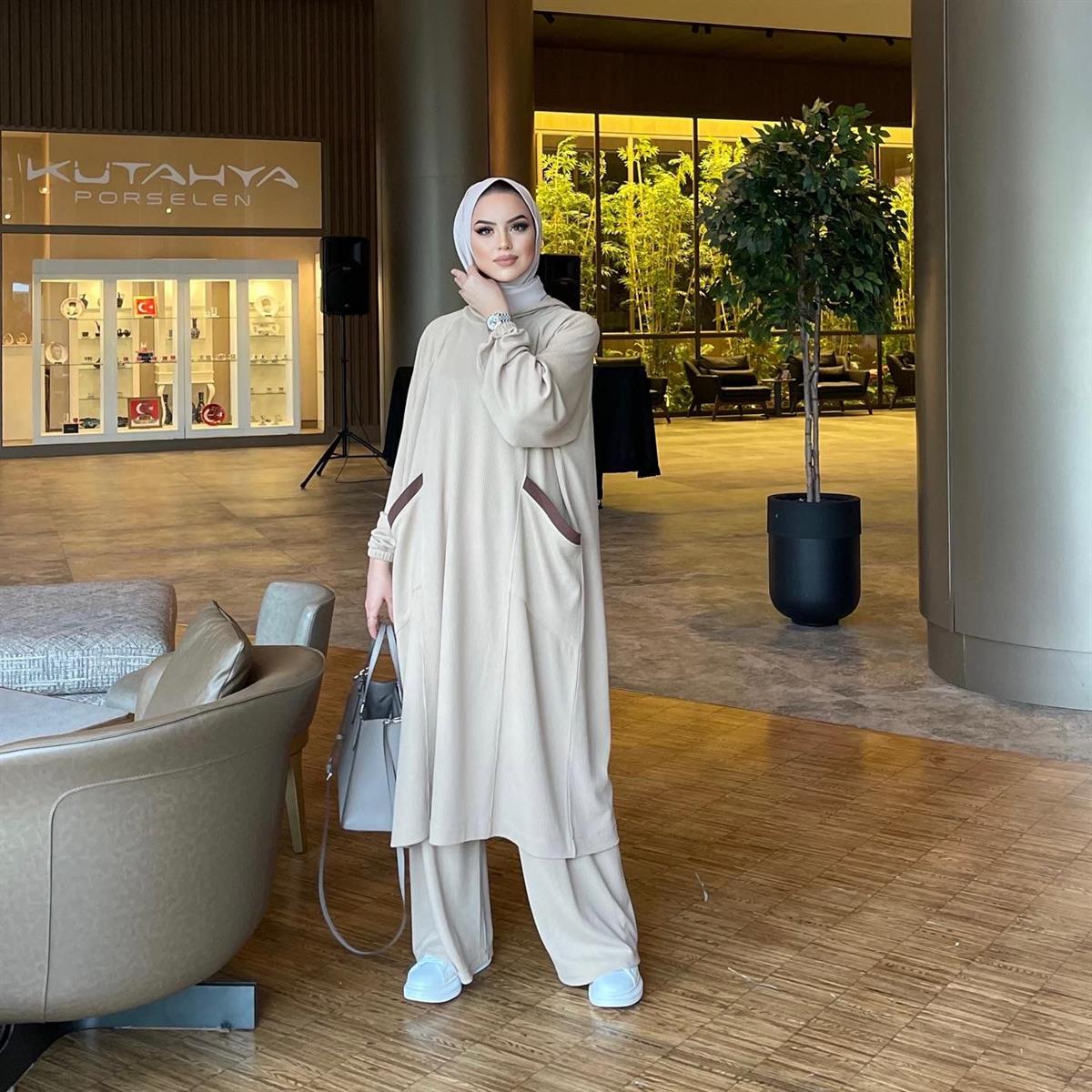 Garni Detaylı Takım Vizon