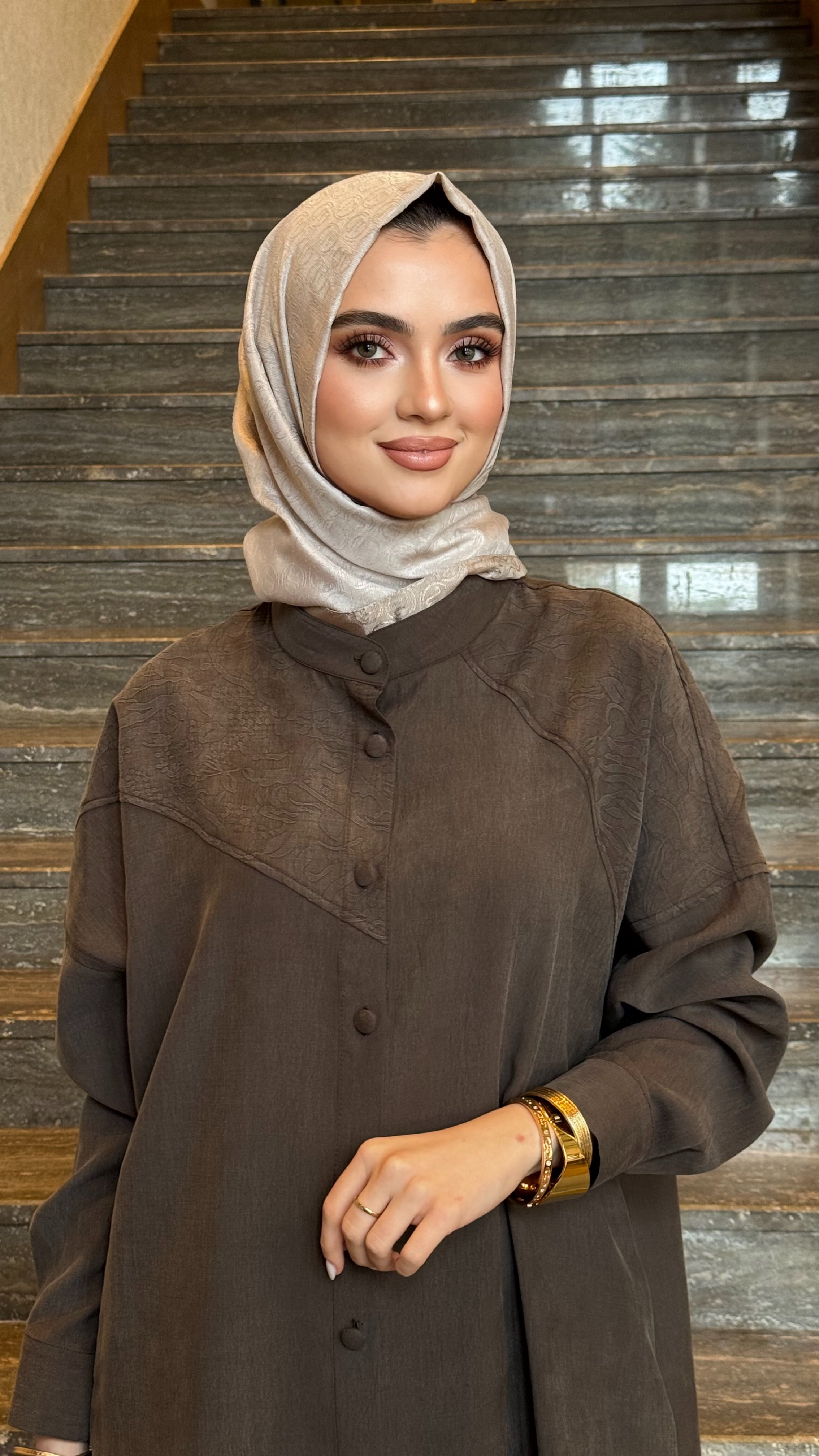 Jakar Detaylı Takım Kahve