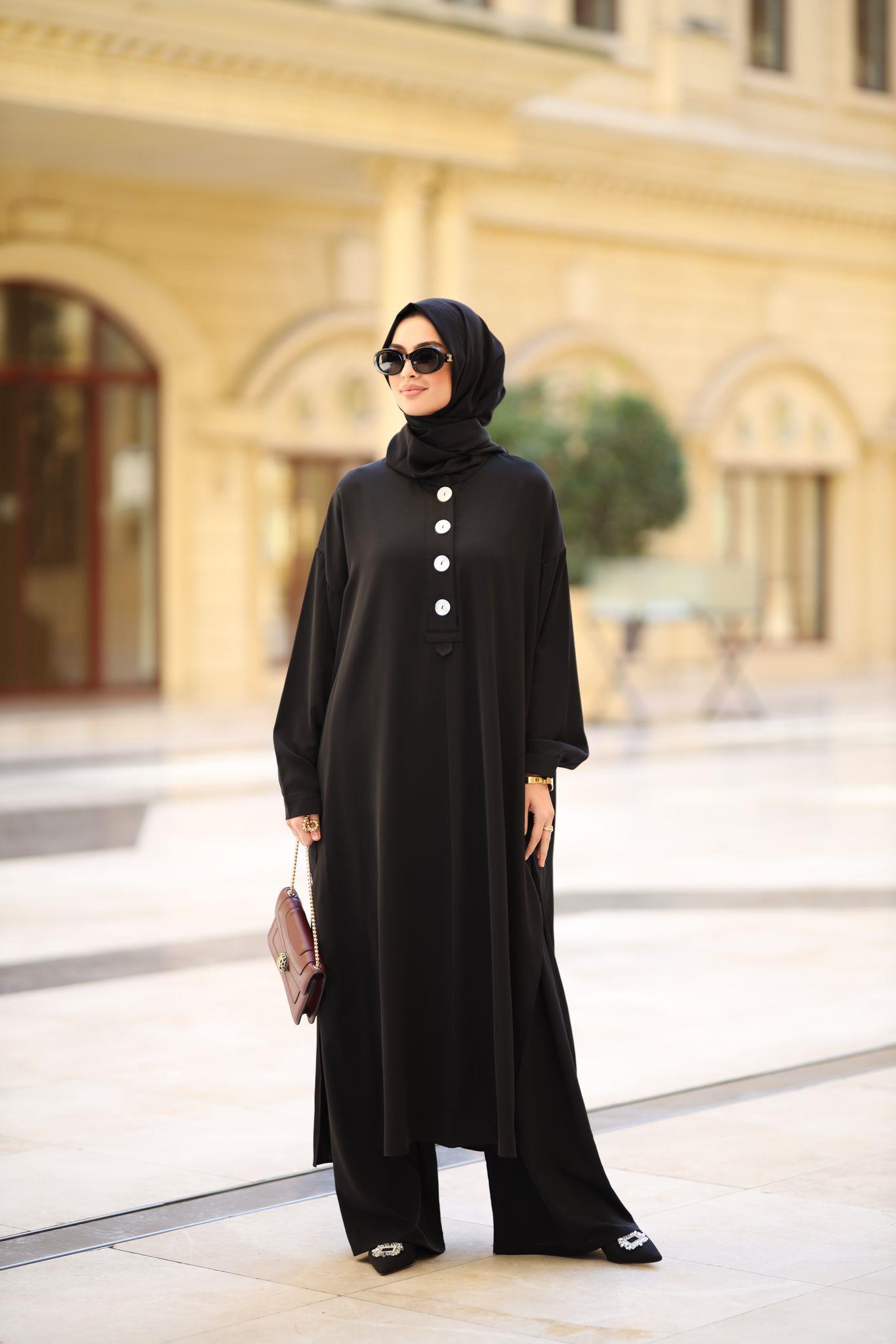 Sedef Düğmeli Takım Siyah