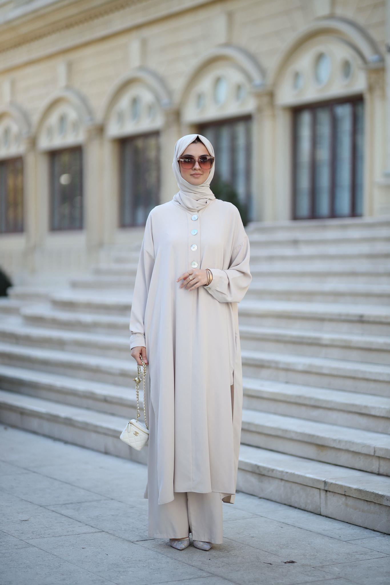 Sedef Düğmeli Takım Vizon