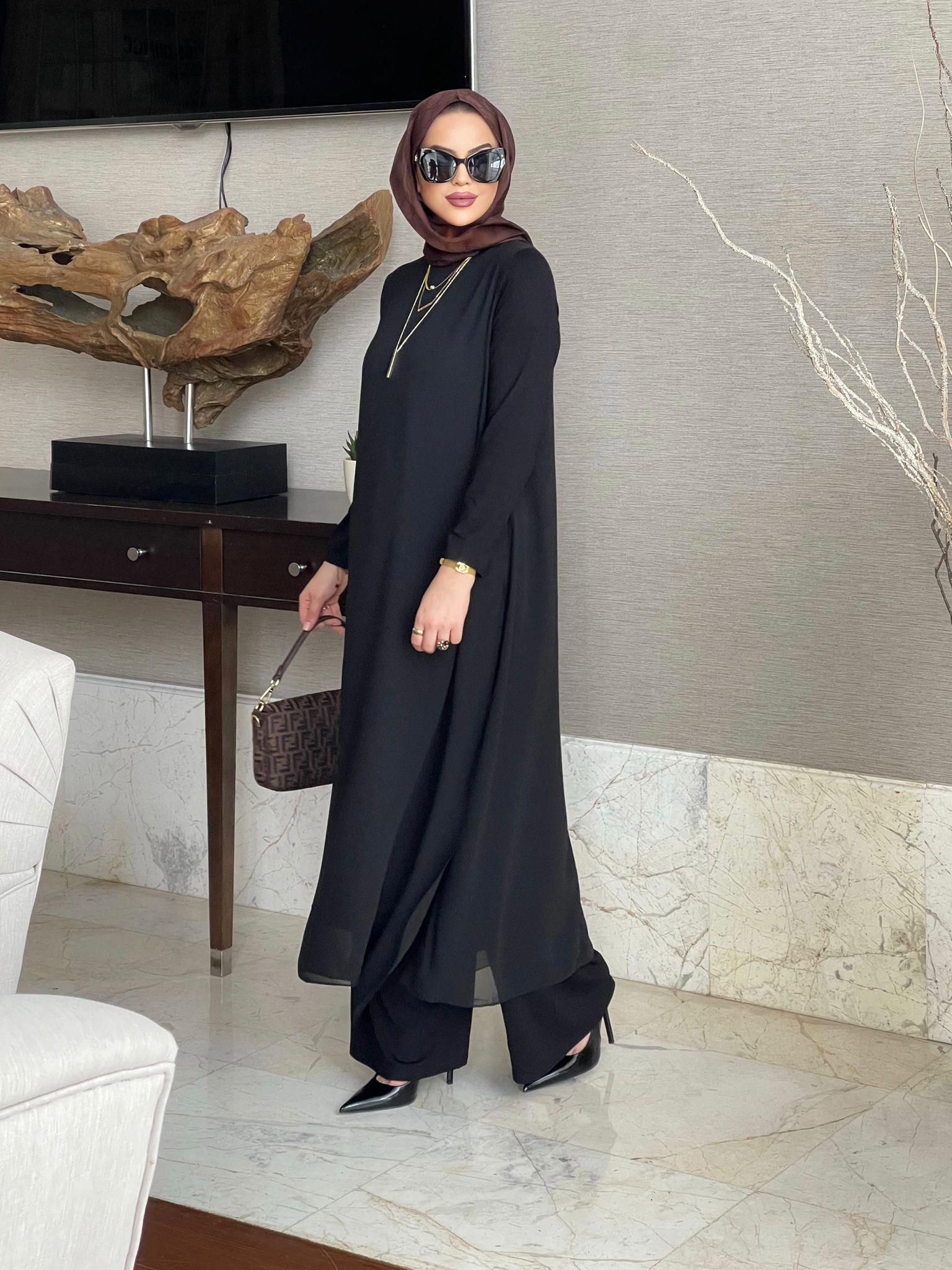 Şİfon Detaylı Siyah Takım