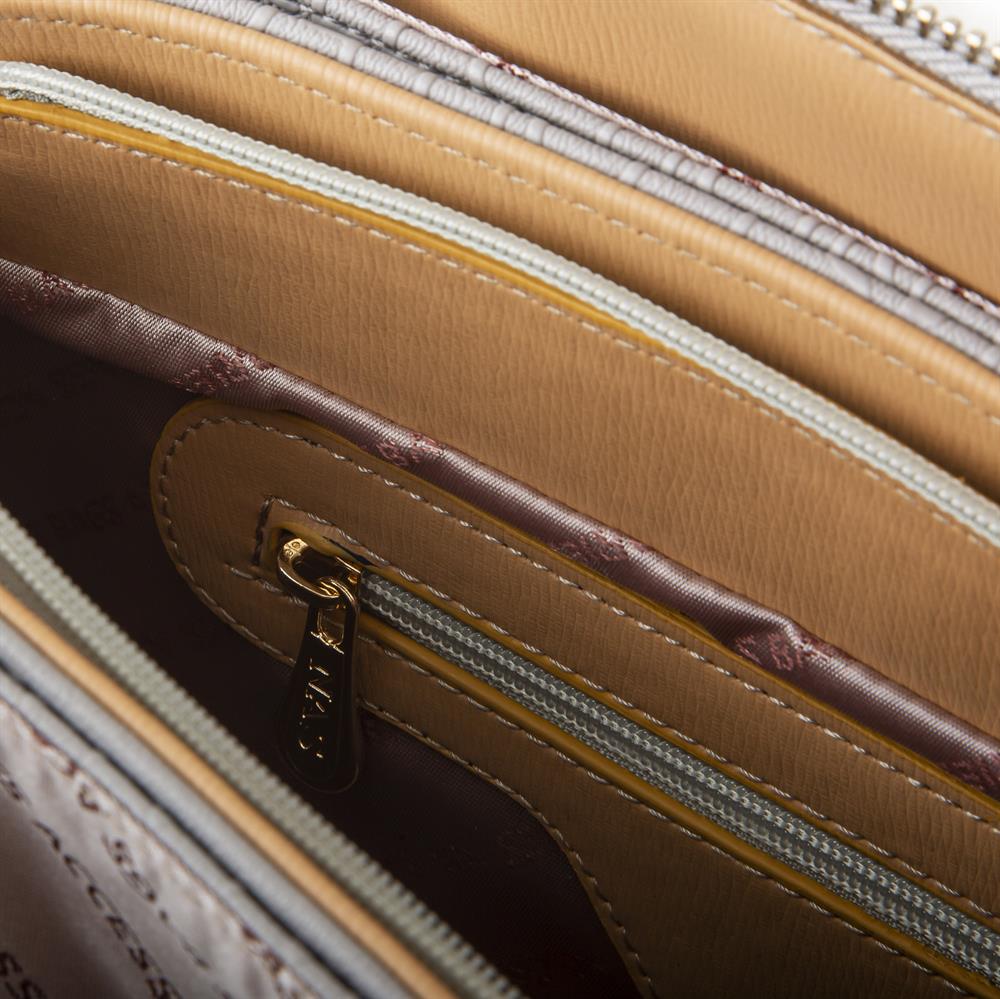 Nas Bag Kadın Çapraz Çanta Kalın Ayarlanabilir Askılı Çanta Gri Camel   Gofraj (En: 26 cm,  Boy: 22 cm )