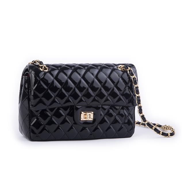 Nas Bag Kadın Çapraz Çanta Büyük Boy Zincirli Kapitone Siyah Rugan (en:26 ; boy:16 cm ) 