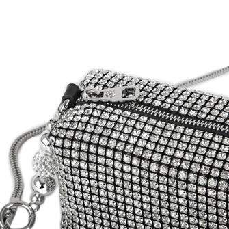 Nas Bag Kadın Çapraz Çanta Diamond Serisi Gümüş Zincir Detaylı Şık Çanta Gümüş 