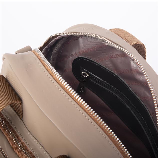 Nas Bag Kadın Çok Gözlü Dönüştürülebilir El Omuz ve Sırt Çantası Vizon Taba Buzzy  ( en : 28 cm; boy :25c m)