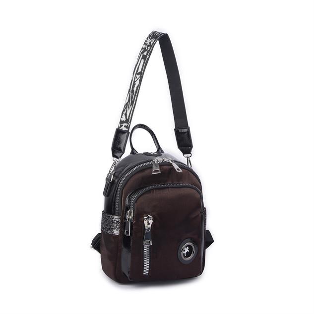 Nas Bag Kadın Dönüştürülebilir Sırt ve Omuz Çantası Şık Geniş Fermuarlı Çanta (24x31x14 cm) Kahve   Simli