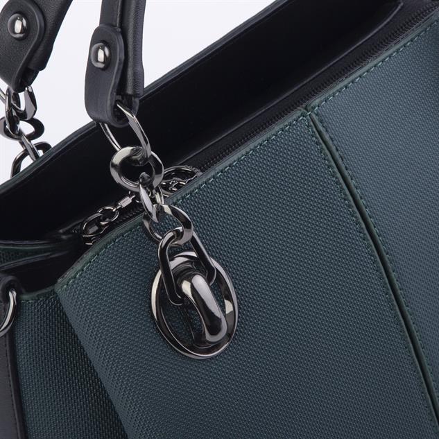 Nas Bag Kadın El ve Omuz Çantası Petrol Lacst  (en:28 cm ; boy:21 cm )