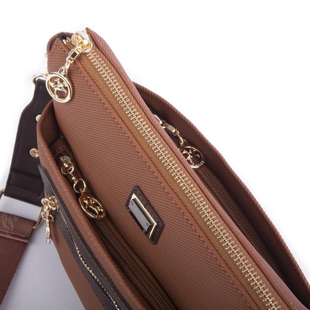 Nas Bag Kadın Postacı Çapraz Çanta Taba Kahve Lacst (en 25 cm ;boy 22 cm )