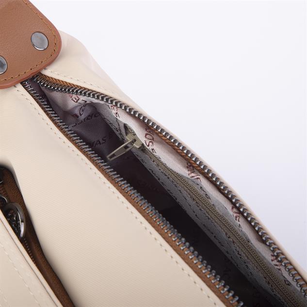 Nas Bag Kadın Salaş Çok Gözlü Çapraz Çanta Kum Taba Buzzy   ( en :30cm x boy: 20 cm )