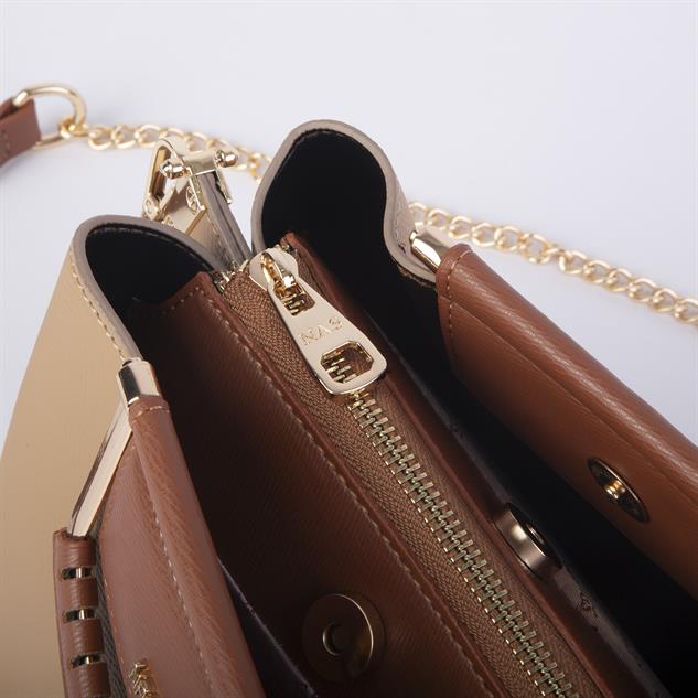 Nas Bag Kadın Şık Zincirli El ve Omuz Çantası Midiboy Kum Taba  27x 19 cm 