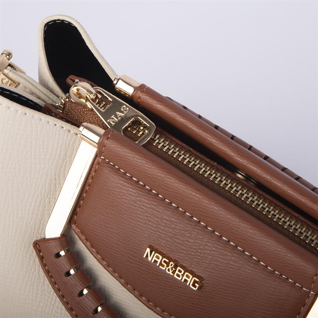 Nas Bag Kadın Şık Zincirli El ve Omuz Çantası Midiboy Krem Taba Long   27x 19 cm 