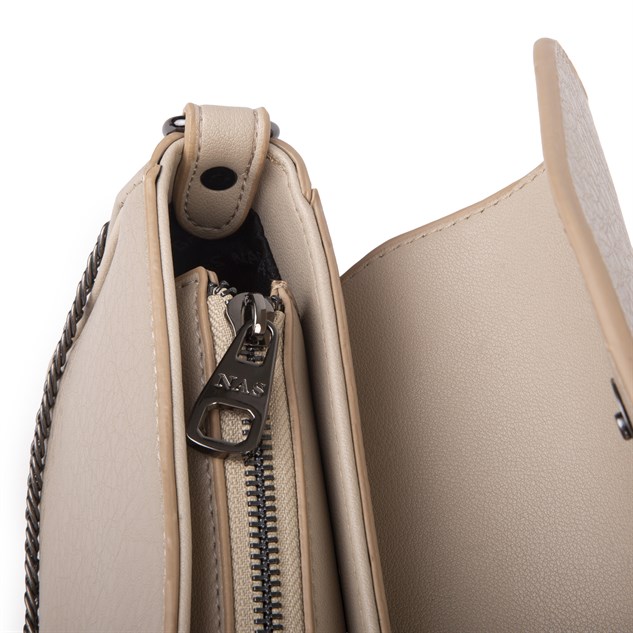 Nas Bag Mini Kapaklı Çapraz Çanta (en 20 cm , boy 12 cm) Kum Victoria