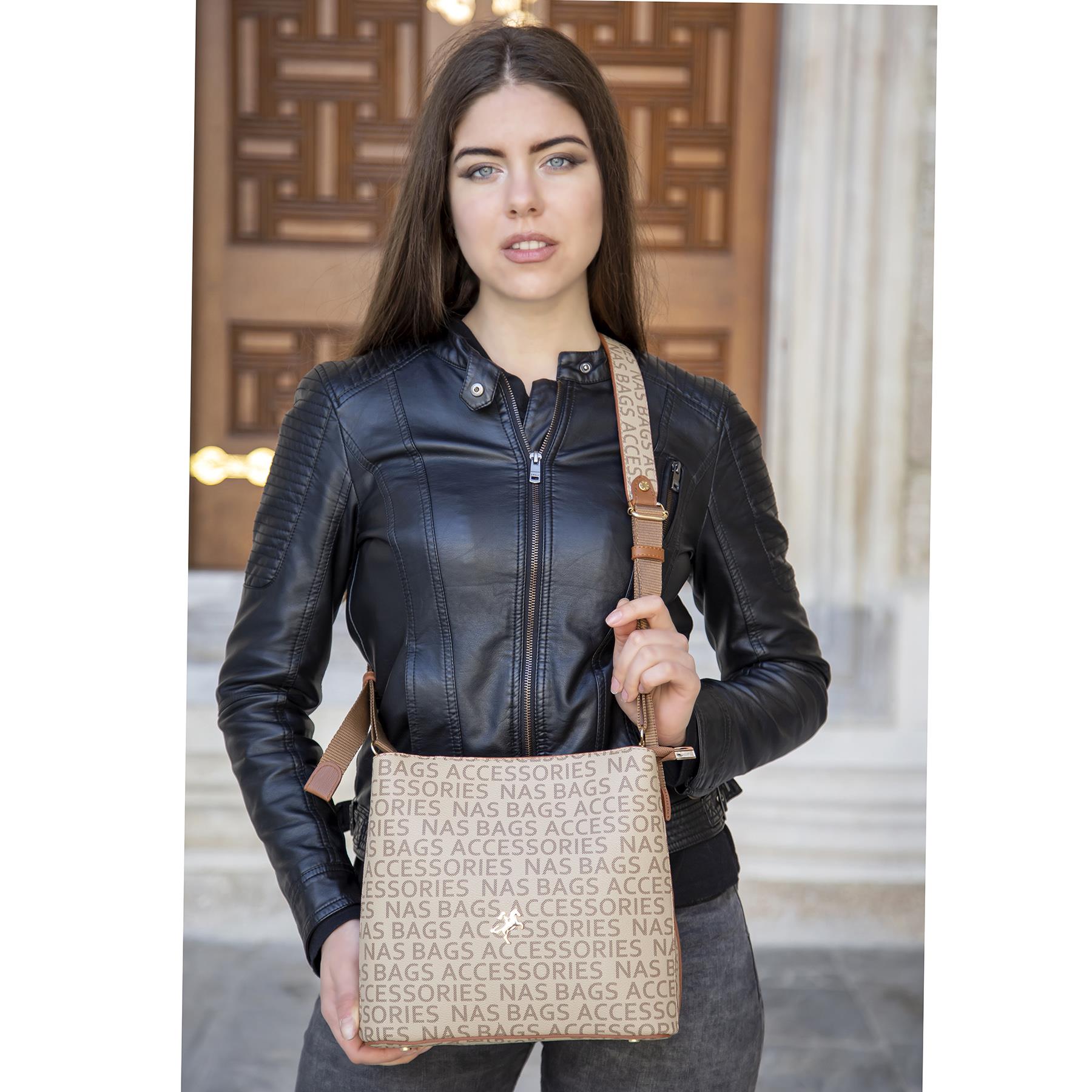 Nas Bag Çapraz Çanta Vizon Taba Yazılı