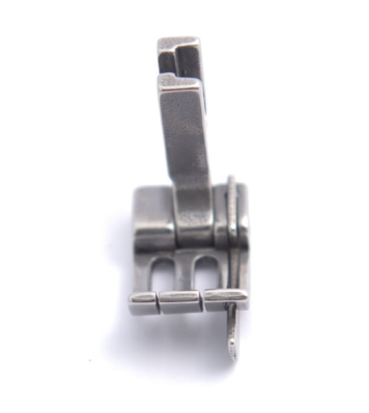 FLAT MACHINE DOUBLE NEEDLE WHITE BASED LEFT GRASS FOOT 1/4