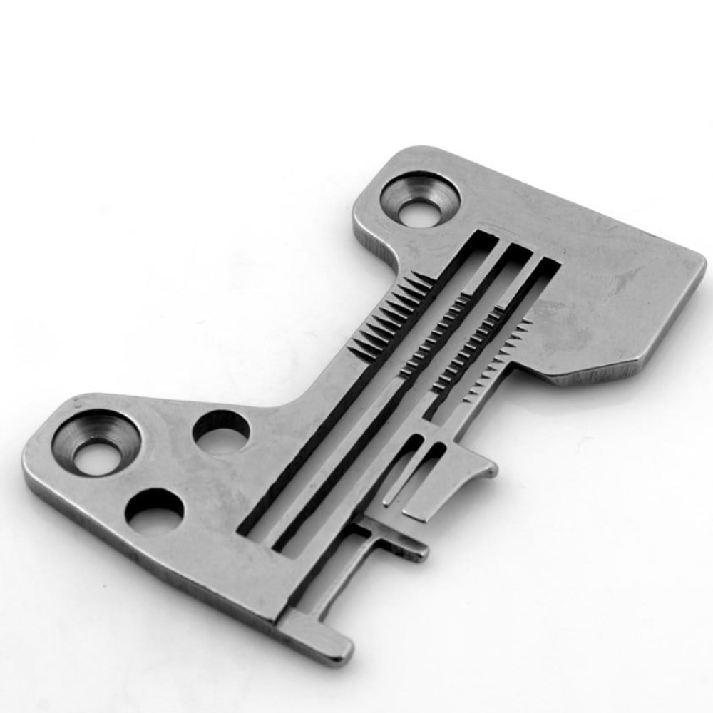 JUKİ OVERLOK PLAKA 4 İPLİK 3900 SERİSİ