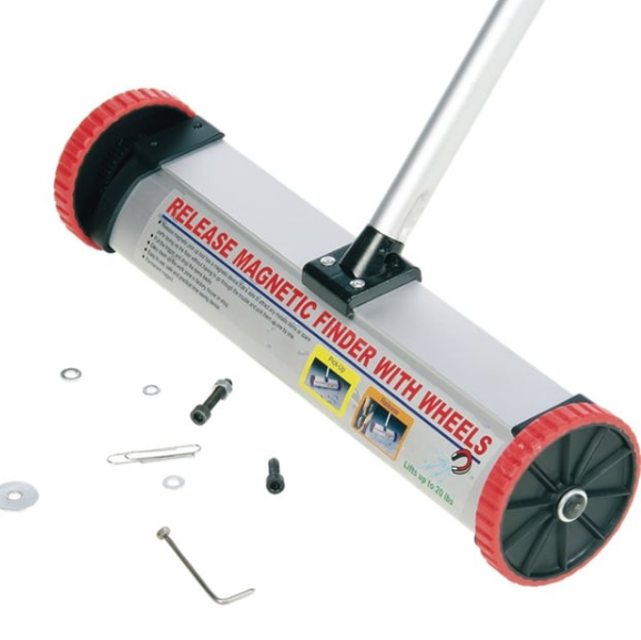 MAGNETIC METAL COLLECTOR SWEEPER