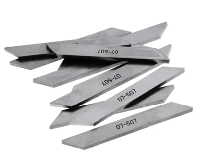 KANSAI BELT LOWER BLADE WITH RIGHT HAND BLADE