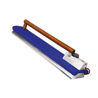 PASTRIC IRON WOODEN HANDLE SILTER