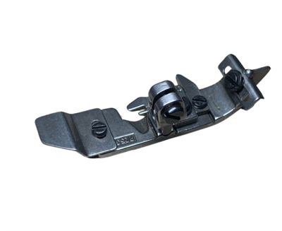PEGASUS OVERLOCK FOOT 4 WITH YARN TRACKING SHIELD