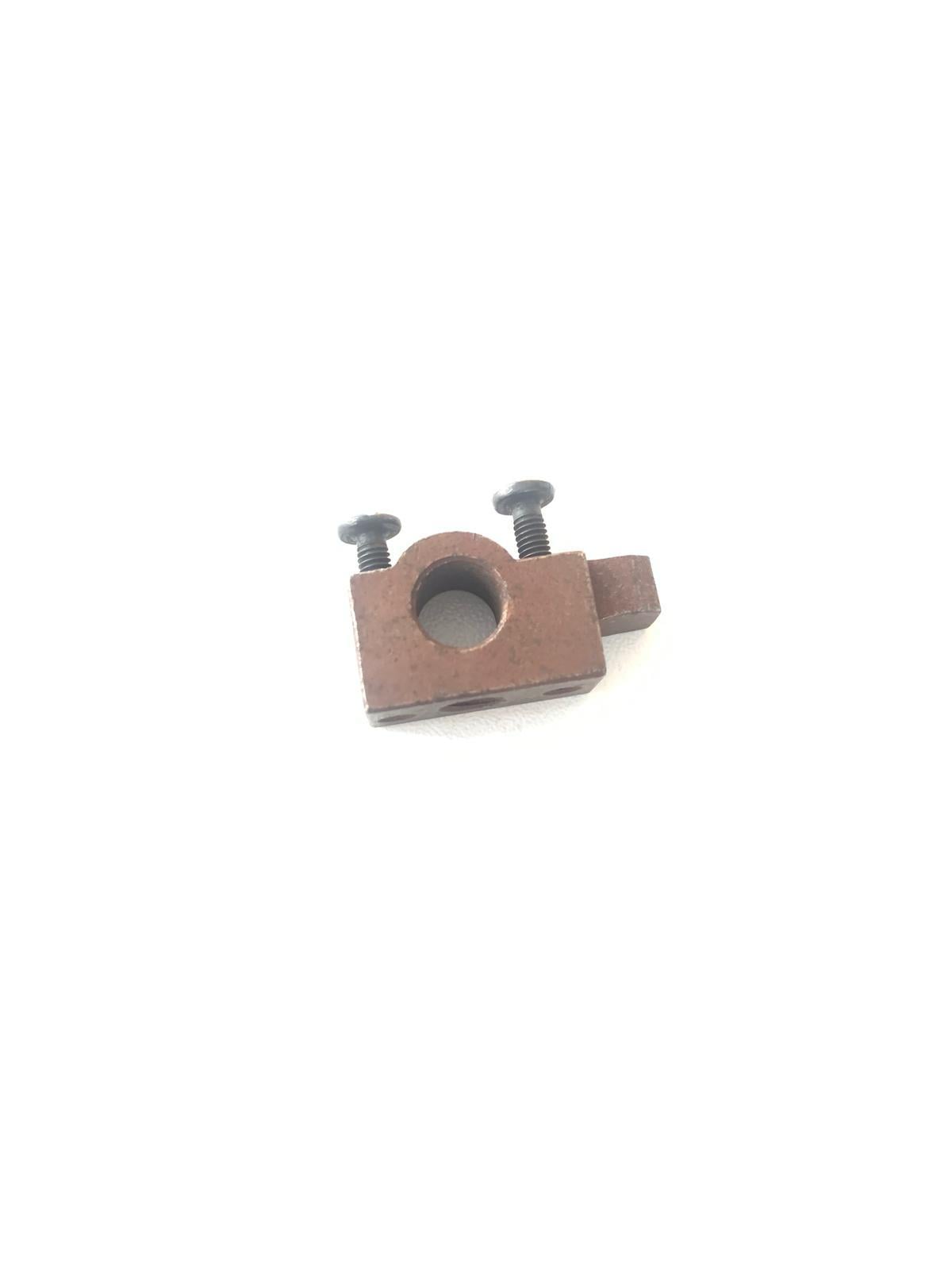 JUKI 8700 FOOT SHAFT CLAMP