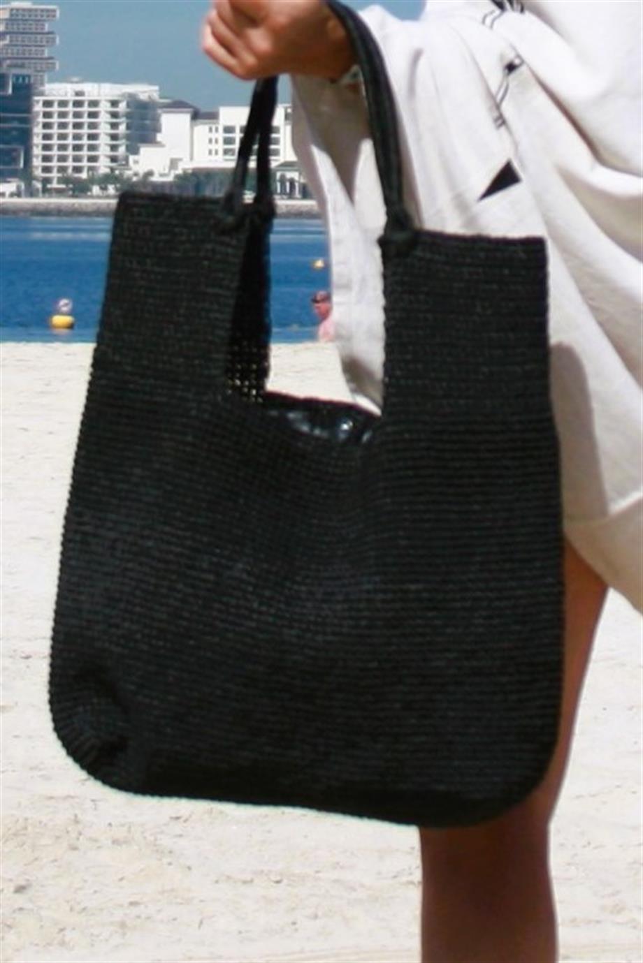 Handwoven Chic Black Natural Tote Bag