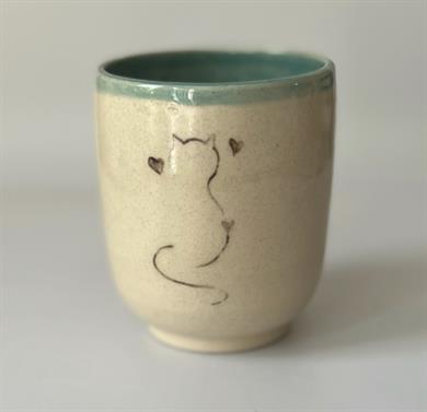 Handmade Ceramic Cosy Cat Thumbler