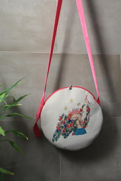 Unique Design Pink Strap Crossbody Bag 