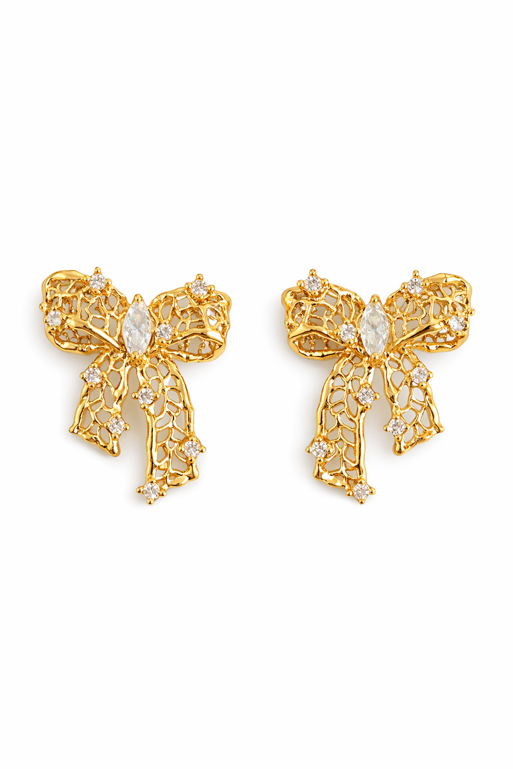 Fiyonk Detaylı Zirkon Taşlı Gold Küpe