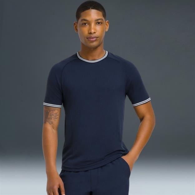  Wilson Court Performance Crew Tişört