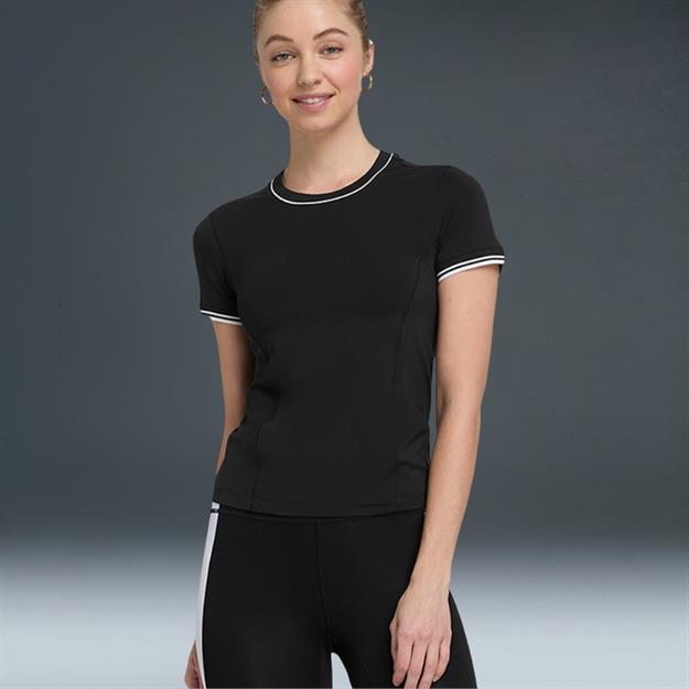  Wilson Team Seamless Siyah Kadın Tişört