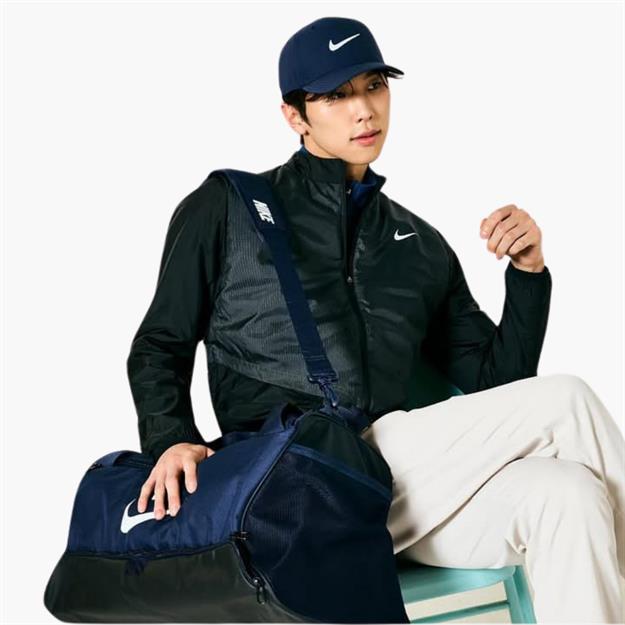 Nike Dri-FIT Club Nakışlı Swoosh Şapka