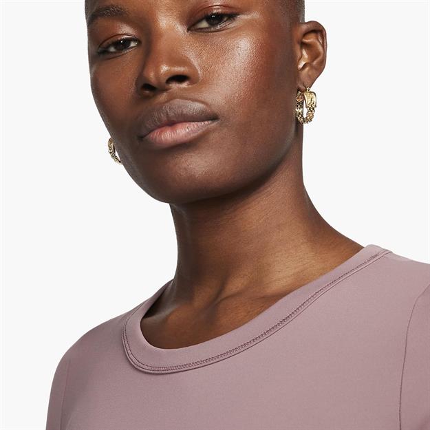 Nike Dri-FIT Kısa Kollu Crop T-shirt