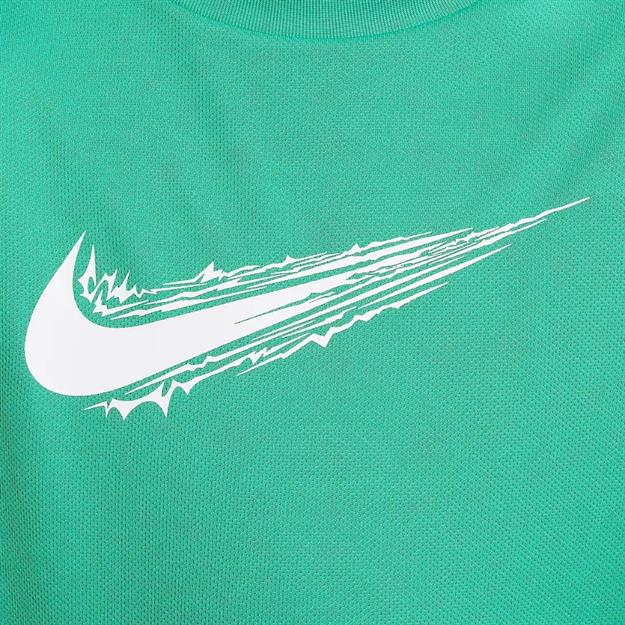 Nike Multi Dri-FIT Genç Çocuk T-Shirt - Yeşil