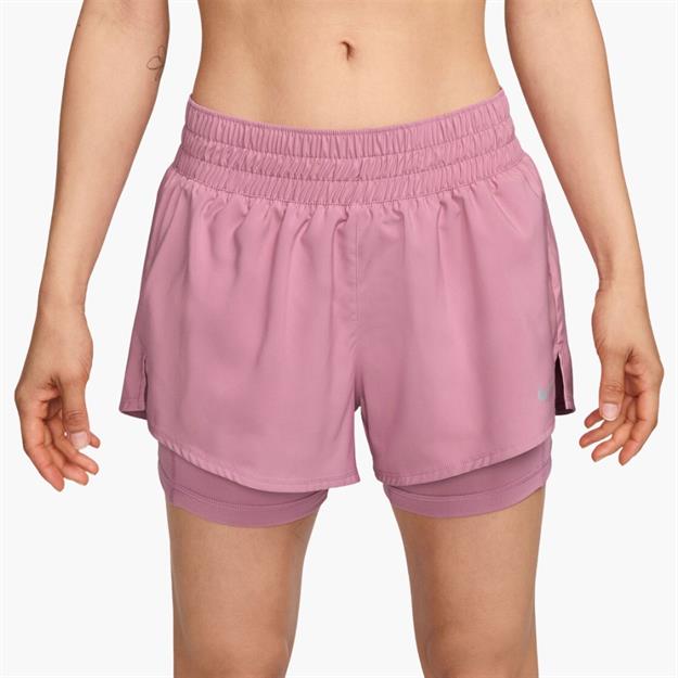 Nike One Dri-FIT Orta Bel 8 cm 2si 1 Arada Şort - Açık Pembe