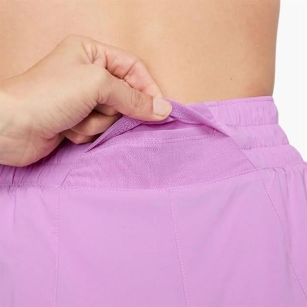 Nike One Dri-FIT Yüksek Bel 8 cm 2si 1 Arada Şort - Pembe