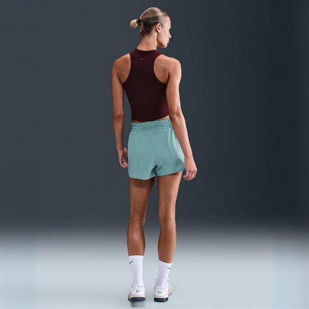 Nike One Dri-FIT Yüksek Bel 8 cm 2si 1 Arada Şort 