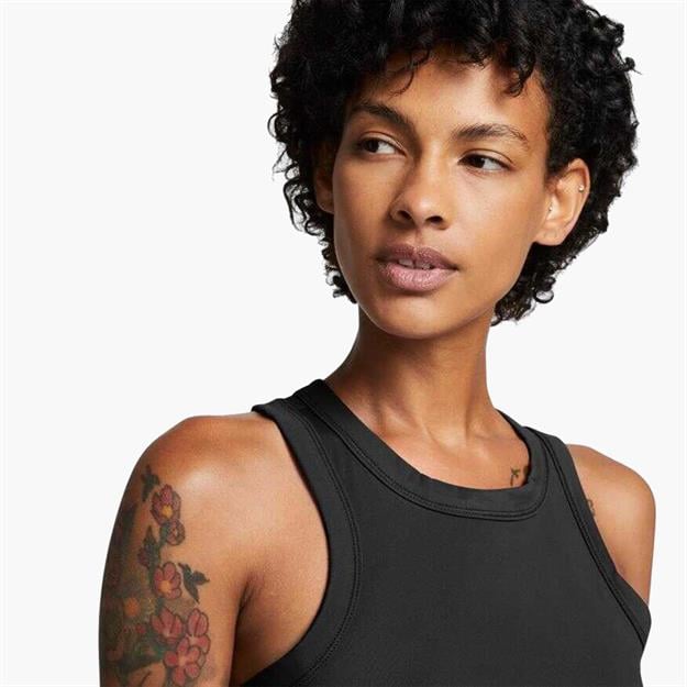 Nike One Fitted Dri-FIT Crop Atlet - Siyah