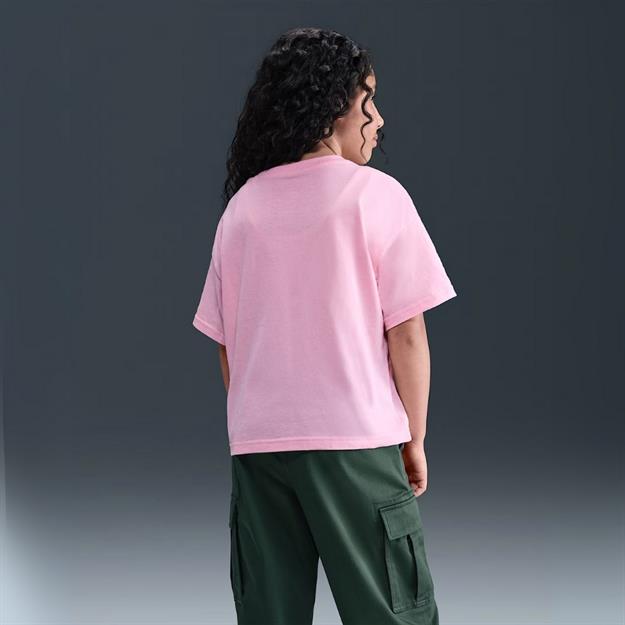 Nike Sportswear Essentials Genç Kız T-Shirt