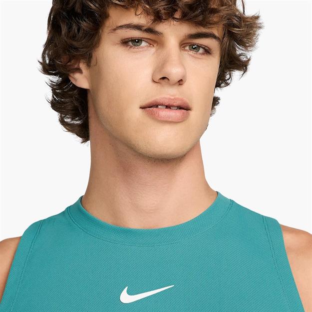 NikeCourt Slam Dri-FIT Tenis Atleti