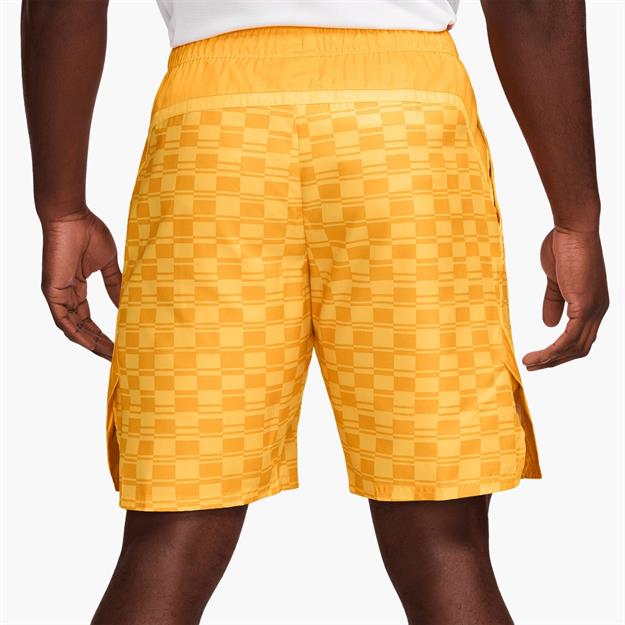 NikeCourt Victory 23 cm Tenis Şortu - Sarı