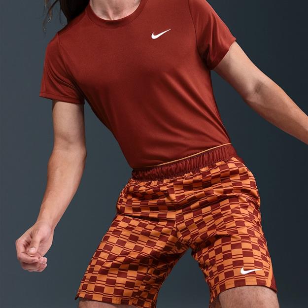 NikeCourt Victory 23 cm Tenis Şortu - Turuncu