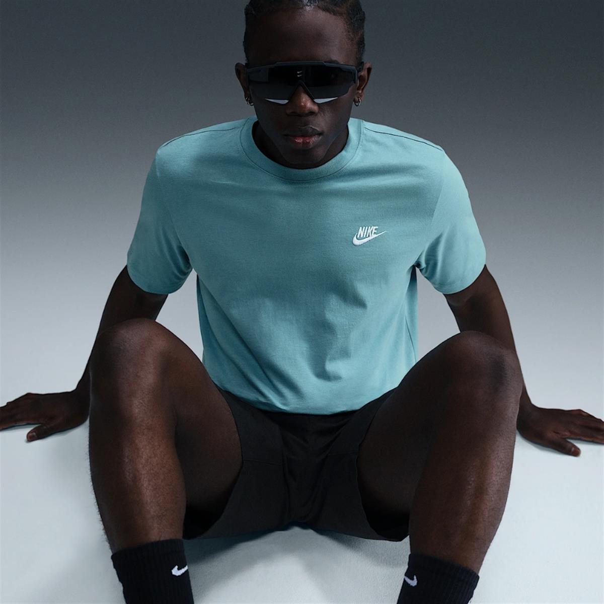 『TA&KI NECK top sv×TURQUOISE』 Nike Nsw Club Günlük Stil Tişört - Turkuaz - AR4997-465