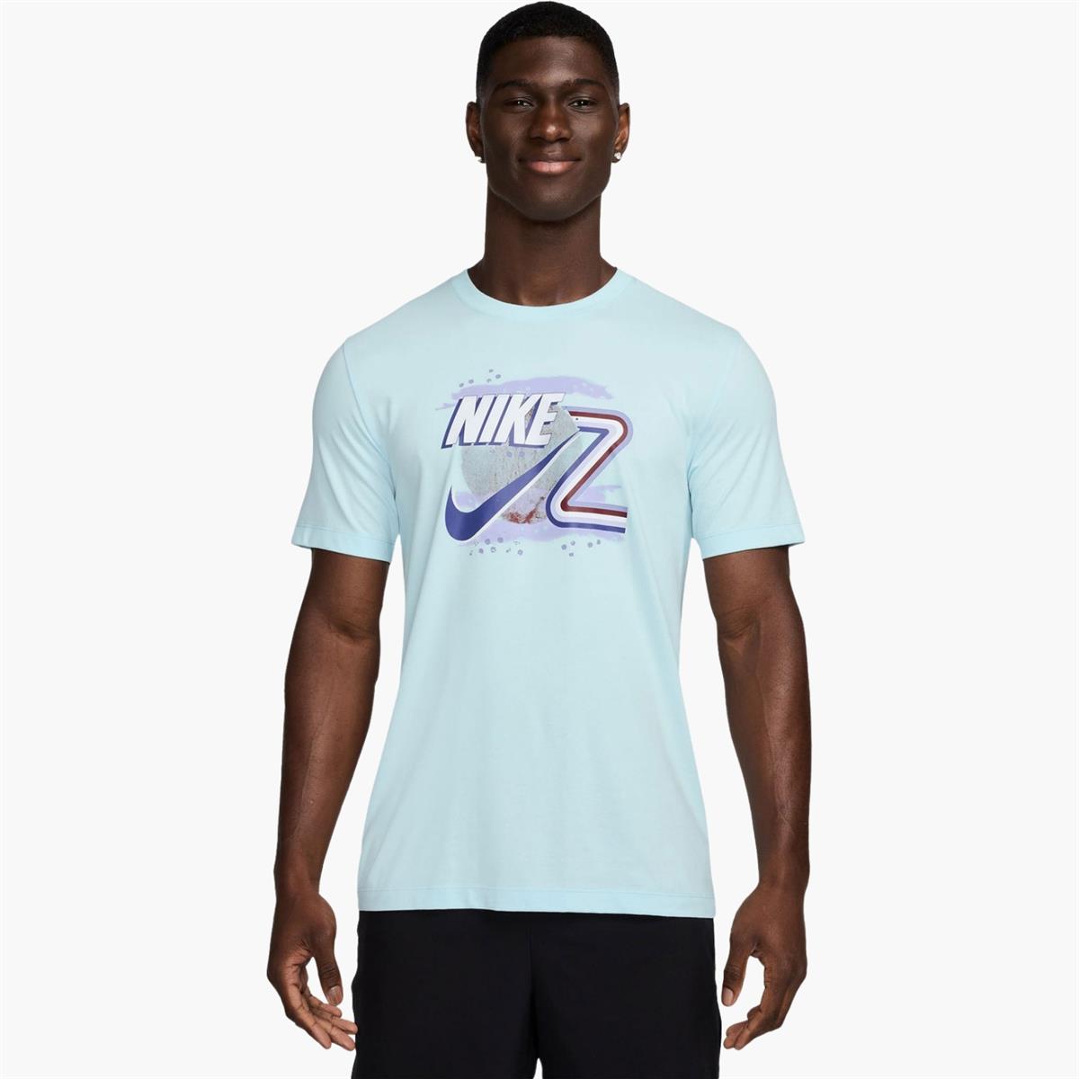 NikeCourt Dri-FIT OZ Grafik T-Shirt - HJ3366-474