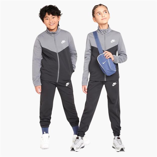nike-sportswear-genc-cocuk-