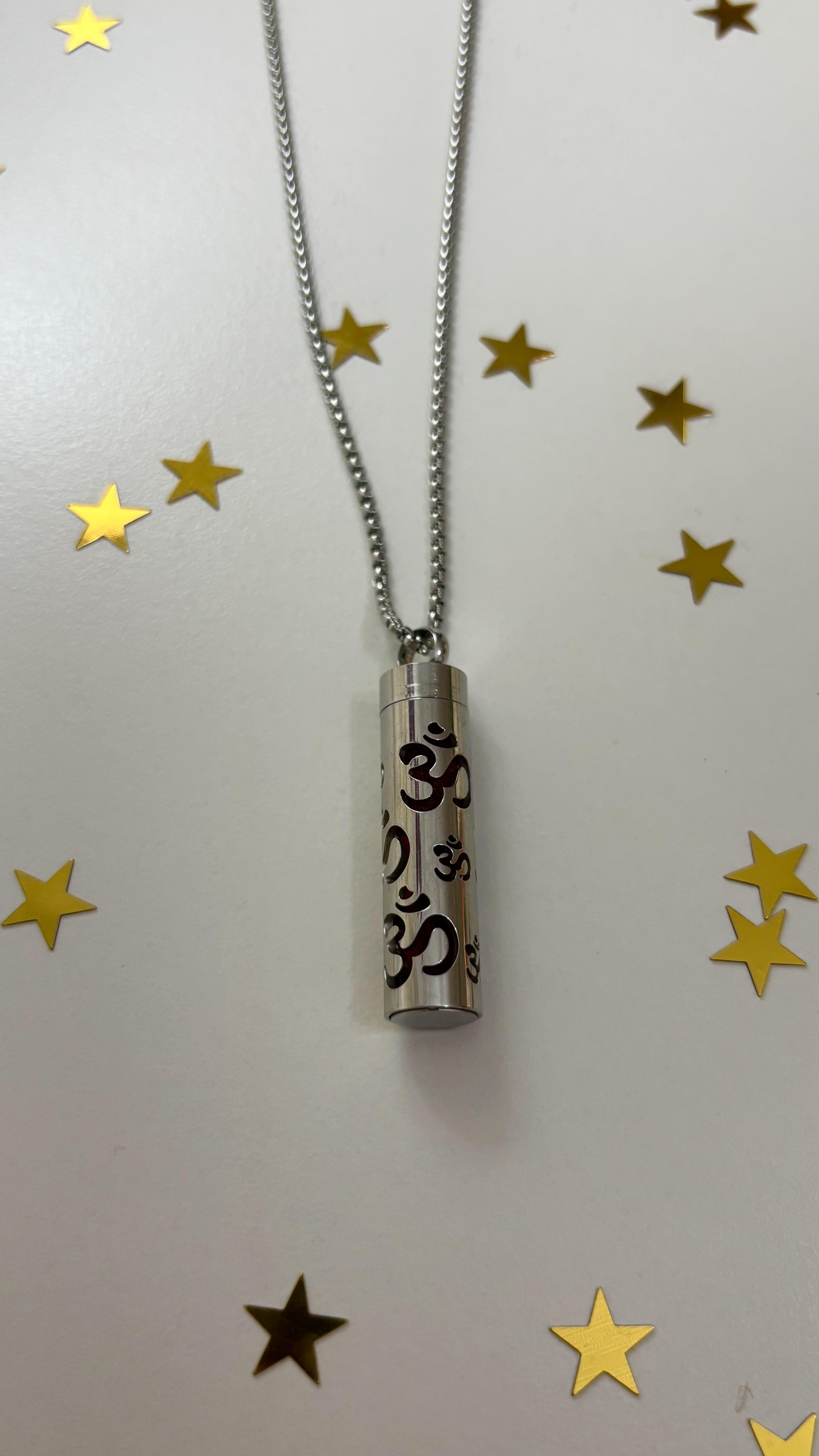 Aroma Madalyon Kolye (çubuk sembol kolye)